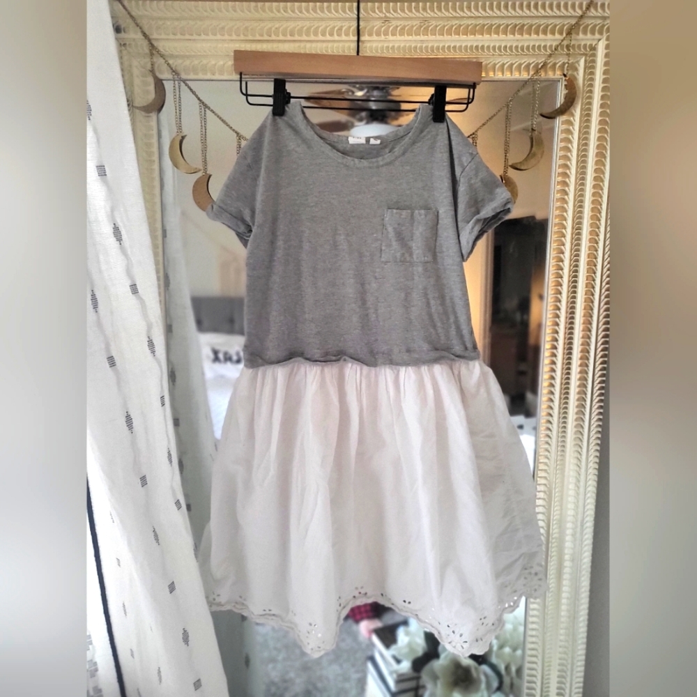 Gap Kids T-shirt Dress with Eyelet Skirt, size xxl